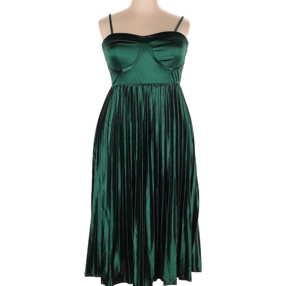 ***SOLD*** Cider Green Pleated Midi Sundress